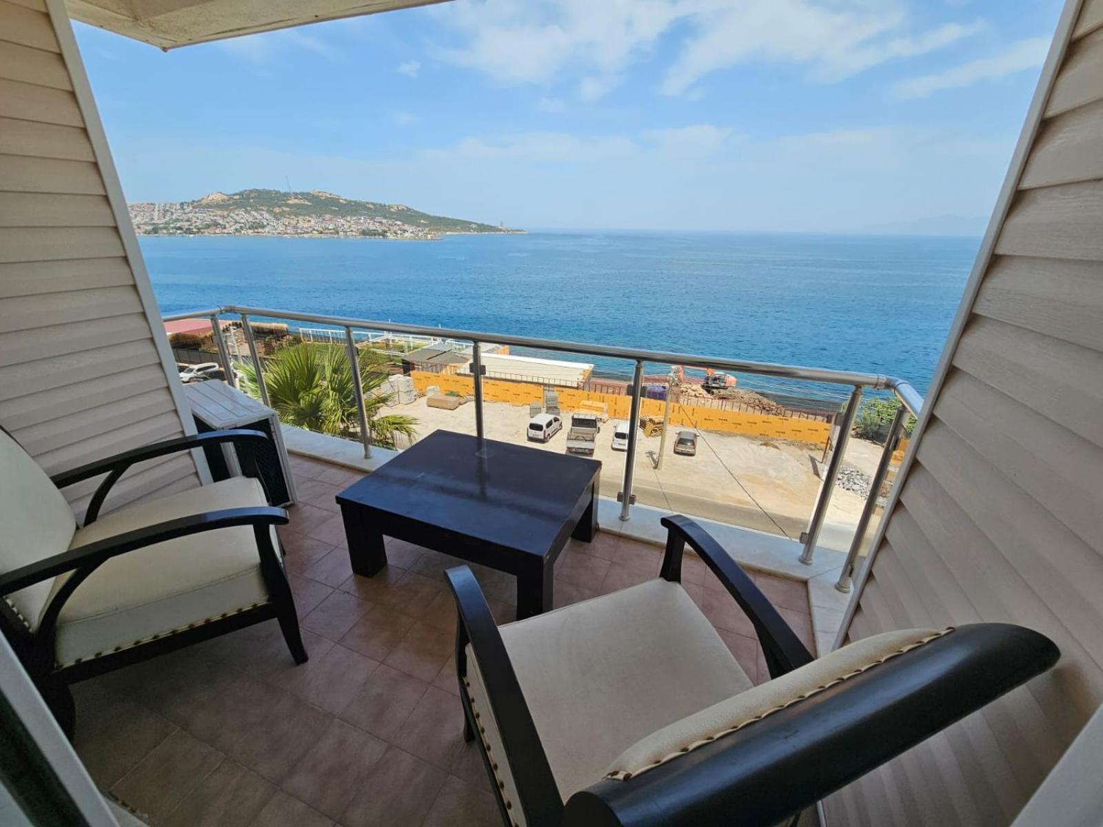 Yenifoca Ersan Hotel Buitenkant foto